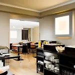 Opera Garden Hotel y apartamentos