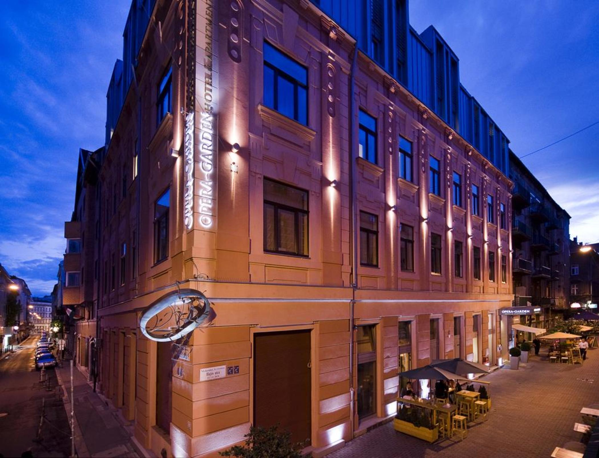 Opera Garden Y Hotel 4*