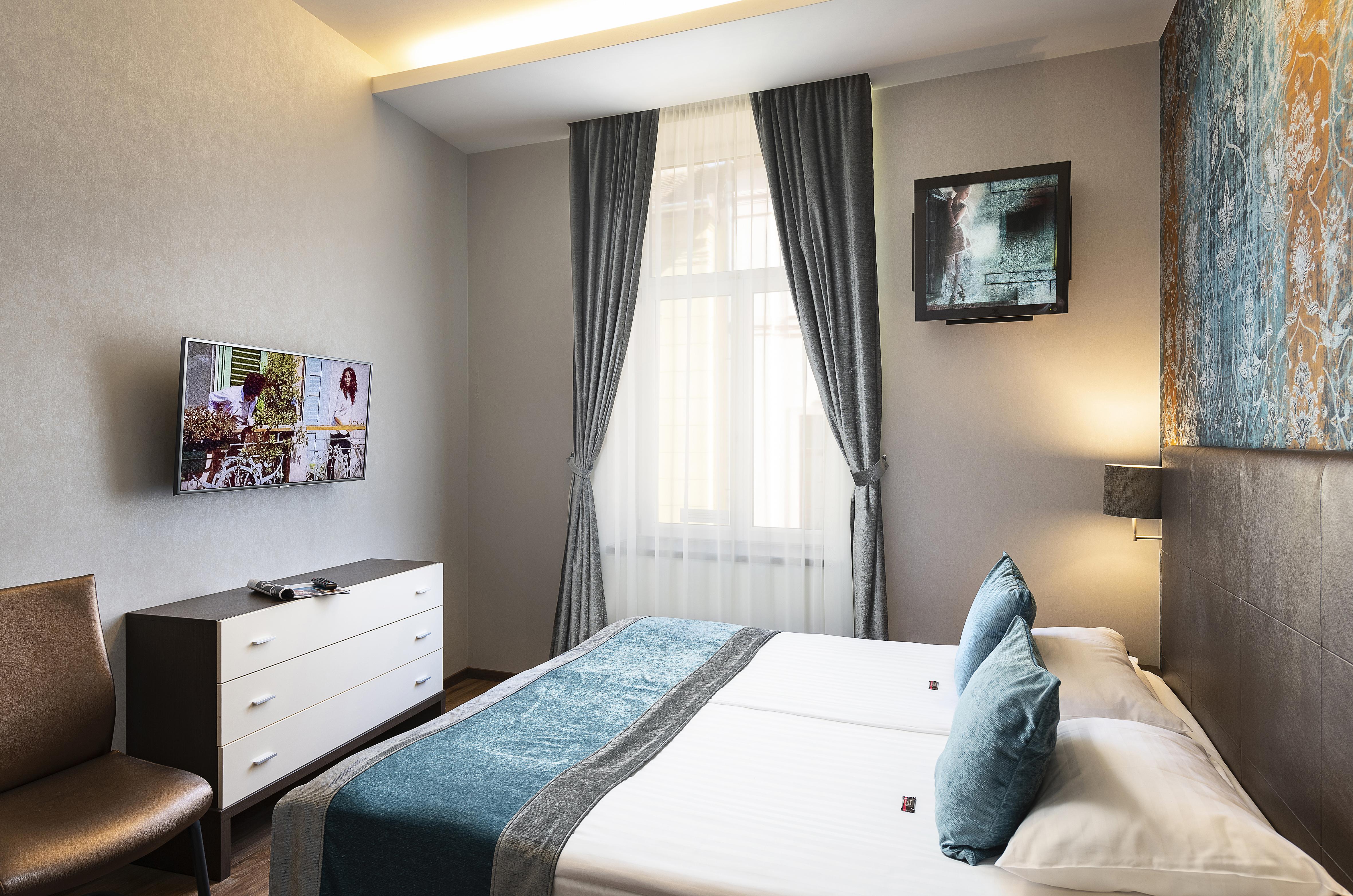 Opera Garden & Hotel Budapest