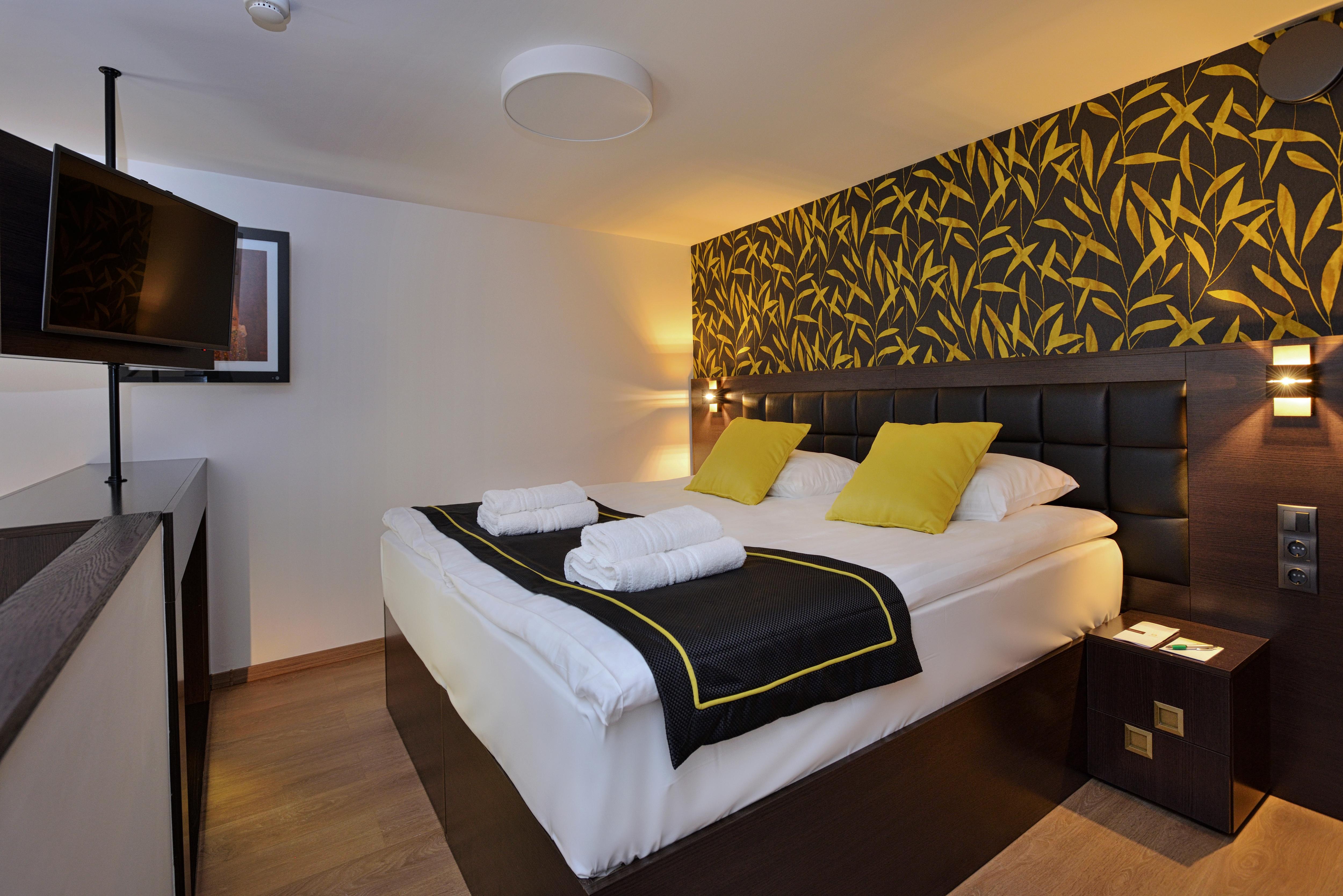 Hotel Opera Garden & Budapest