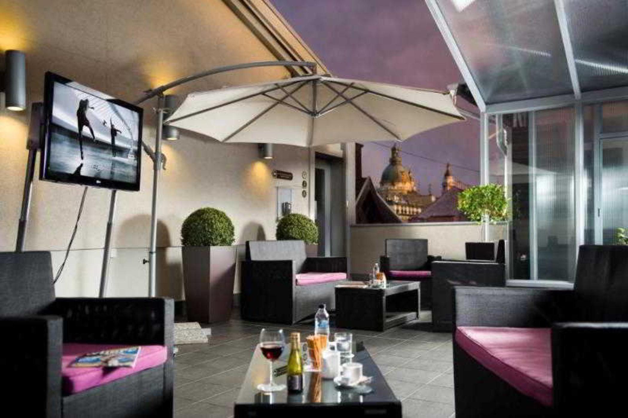 Opera Garden & Hotel Budapest