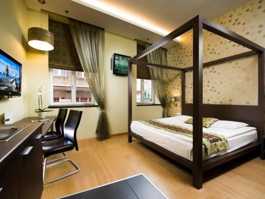 Hotel Opera Garden &